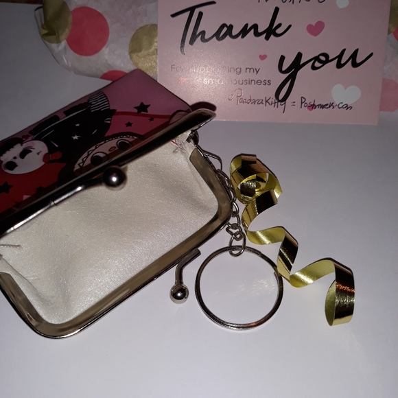 Labubu Mini Coin Purse with Keychain NEW NIP - Picture 3 of 5